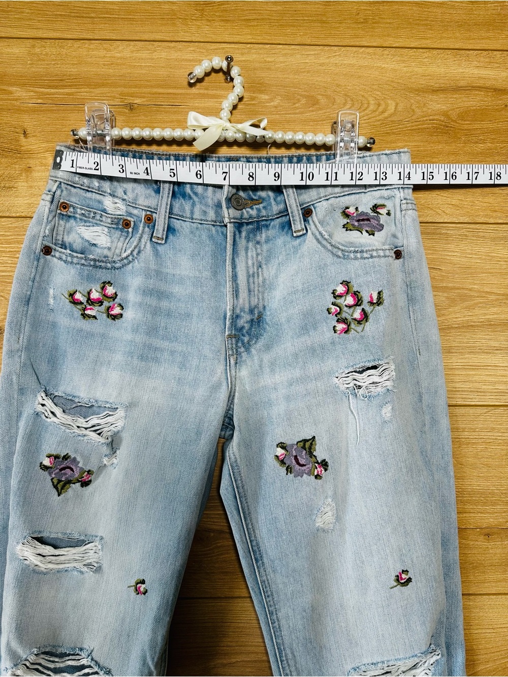 Lucky Brand Light Blue Distressed Boyfriend Jeans with Floral Embroidery - Picture 8 of 13
